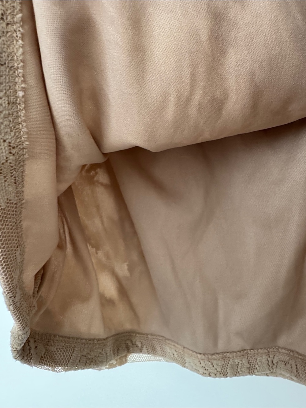 NWT Rampage Beige Lace V-Neck Ruched Camisole - Picture 5 of 7